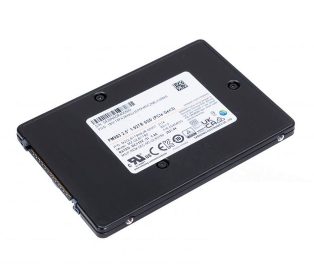 MZQLB960HAJR-00007